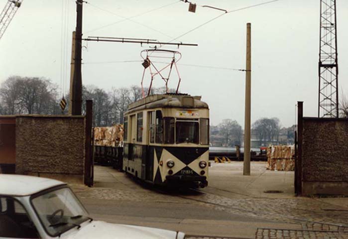 B90003