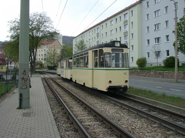 JE02066